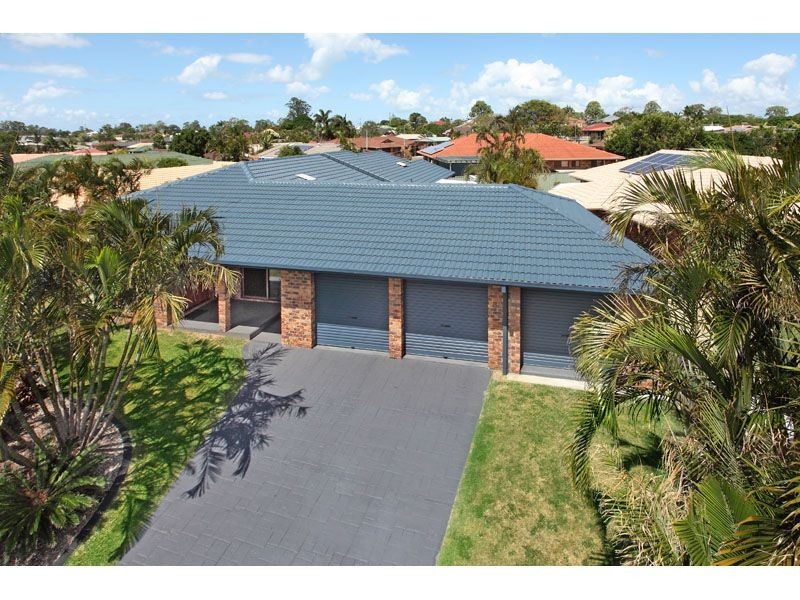 8 Wallen Pl, Wynnum West QLD 4178