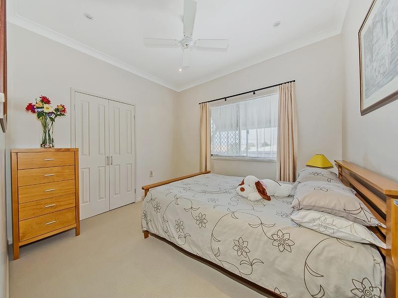 149 Melville Tce, Manly QLD 4179