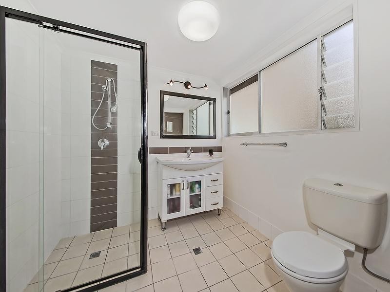 149 Melville Tce, Manly QLD 4179