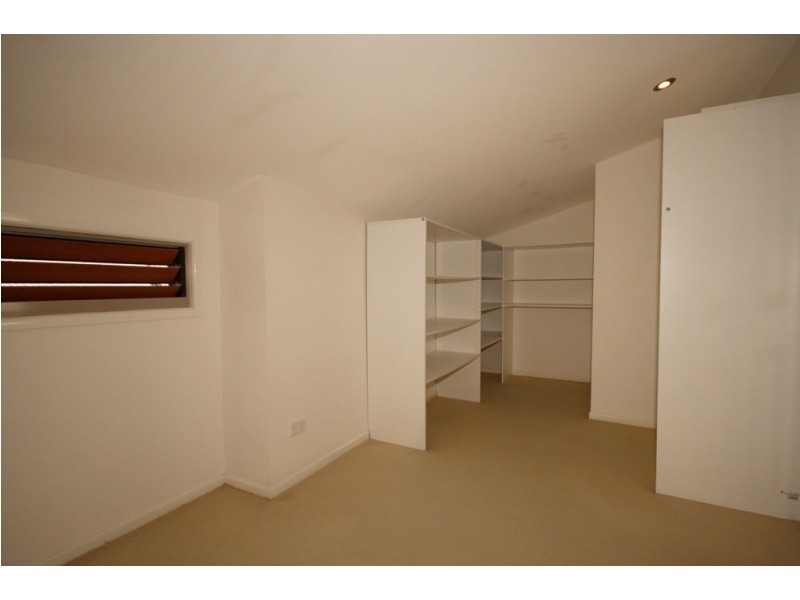 2/178 Stratton Terrace, Manly QLD 4179