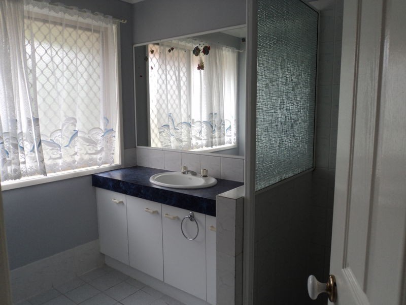 27 Constellation Way, Wynnum QLD 4178