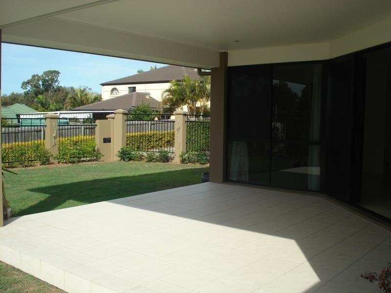 168 Hindes Street, Lota QLD 4179