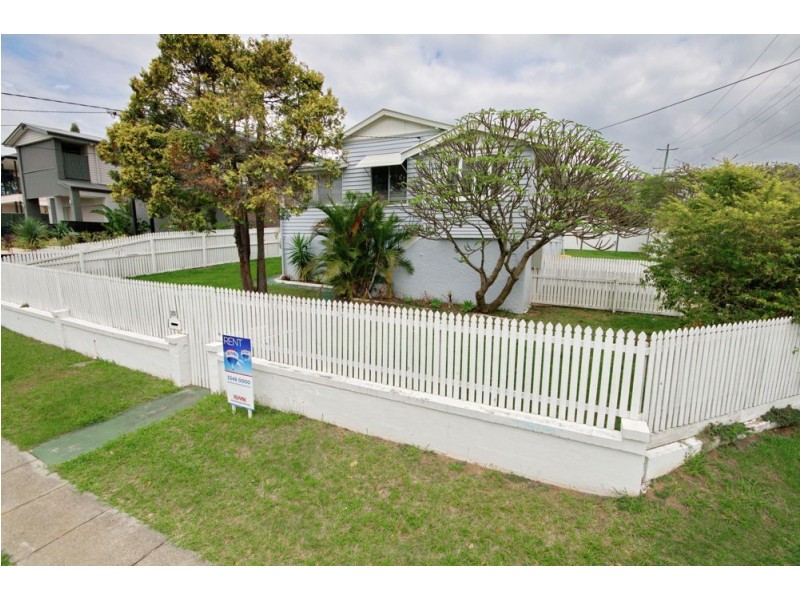 54 Buderim Street, Manly QLD 4179