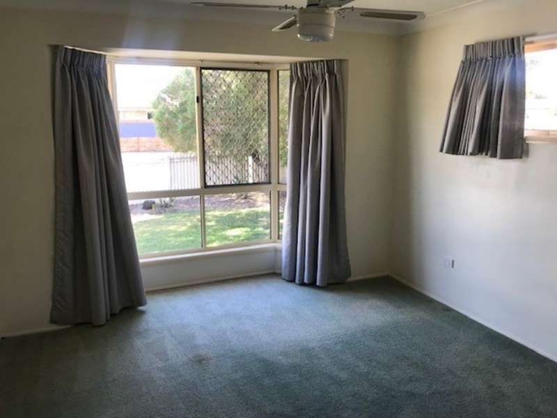 22 Poinciana Street, Wynnum West QLD 4178