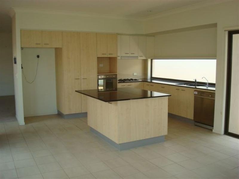 56 Mossvale Drive, Wakerley QLD 4154