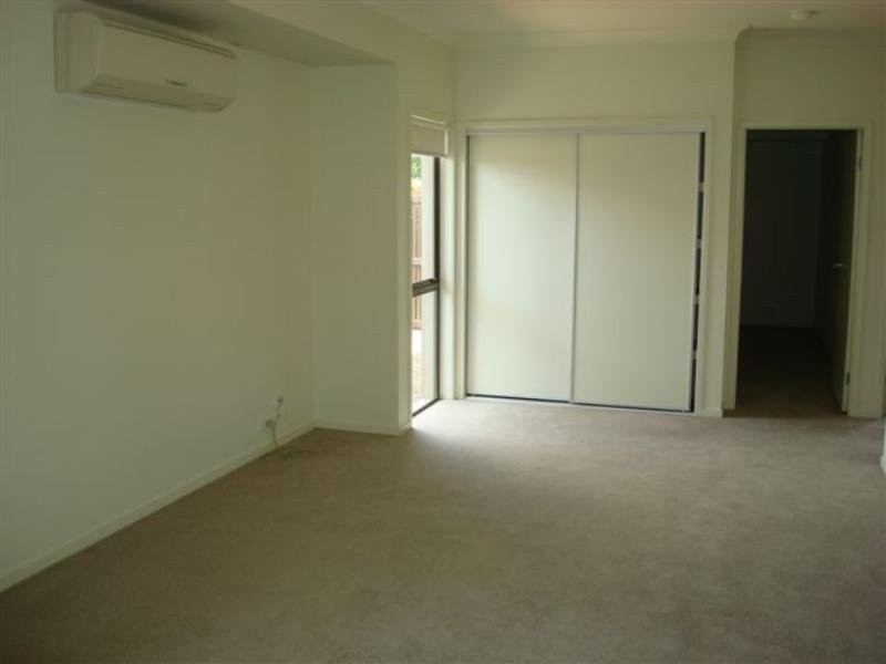 56 Mossvale Drive, Wakerley QLD 4154