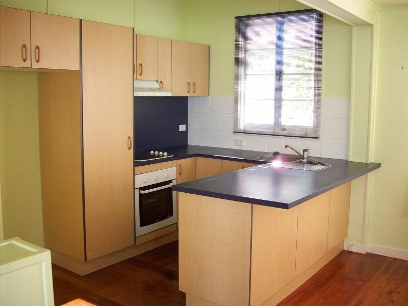 12 Peel Street, Manly West QLD 4179