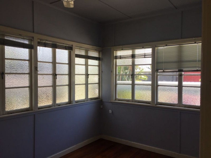 12 Peel Street, Manly West QLD 4179