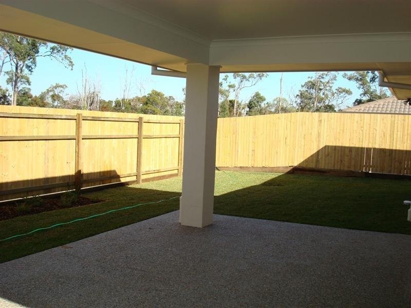29 Dundee Crescent, Wakerley QLD 4154
