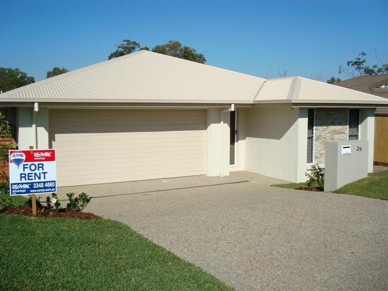 29 Dundee Crescent, Wakerley QLD 4154