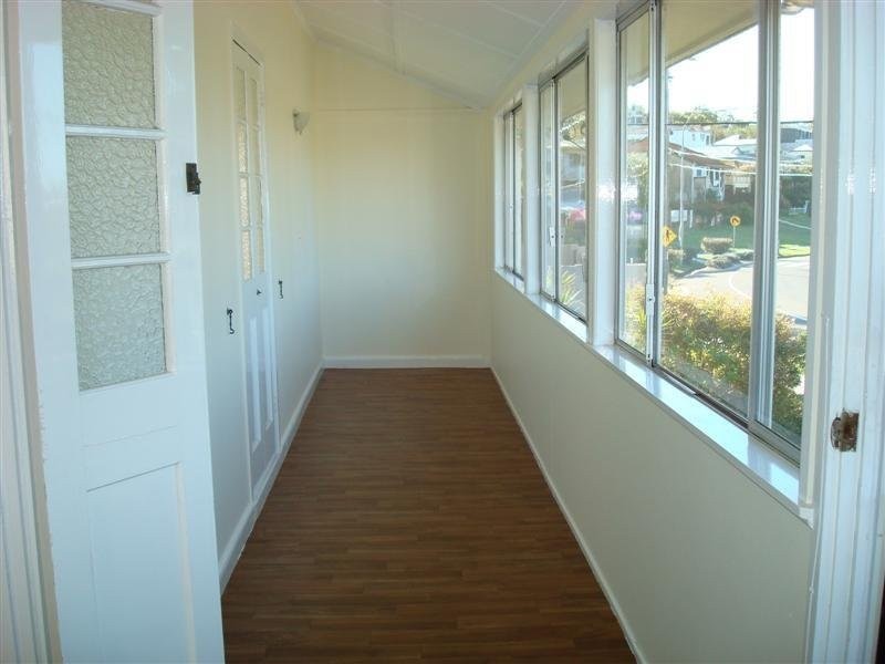 699 Esplanade Esplanade, Lota QLD 4179
