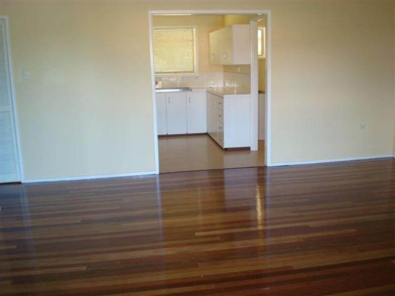 1 Dalkerry Street, Wynnum West QLD 4178