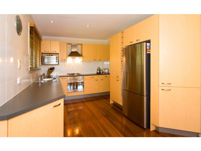 38 Moreton Avenue, Wynnum QLD 4178