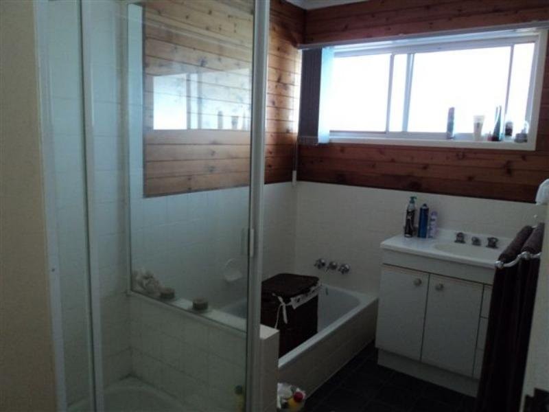 15 Rosedene Street, Manly West QLD 4179