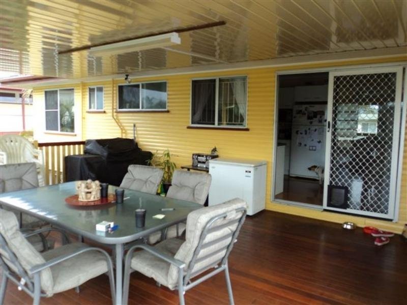 15 Rosedene Street, Manly West QLD 4179