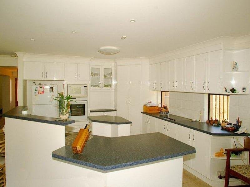 206 Wellington Street, Ormiston QLD 4160