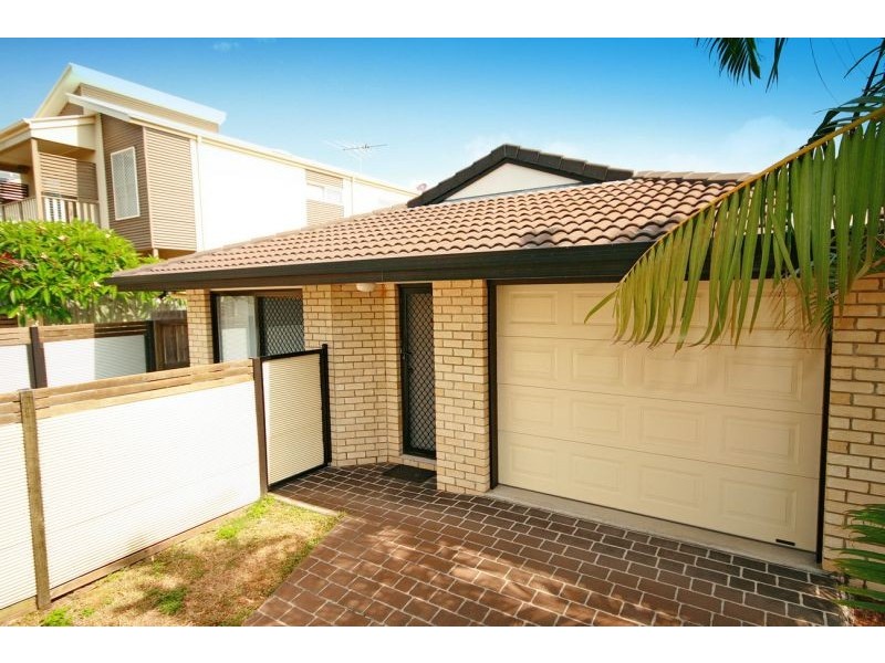 84B Blackwood Road, Manly West QLD 4179