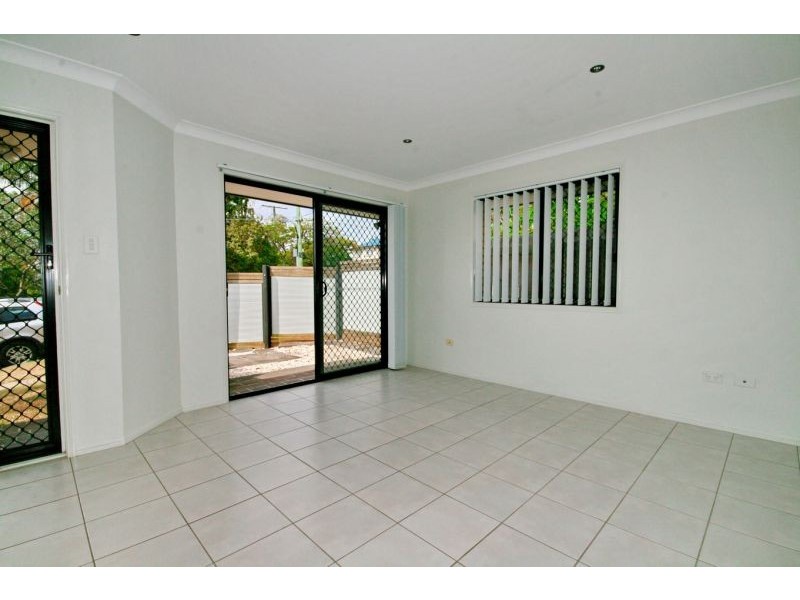 84B Blackwood Road, Manly West QLD 4179