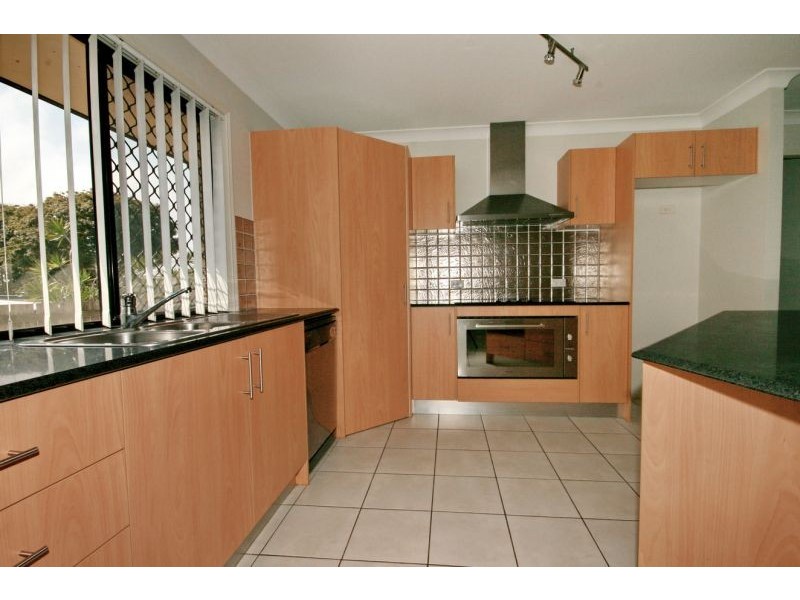 84B Blackwood Road, Manly West QLD 4179