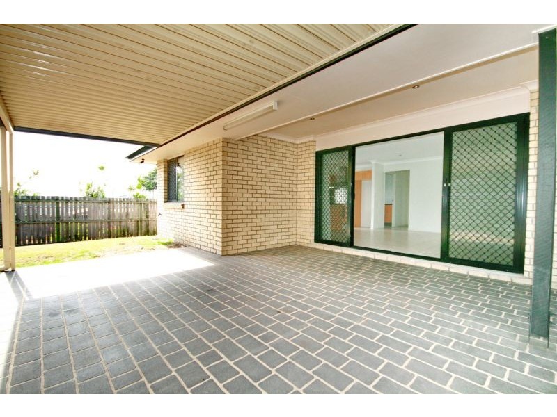 84B Blackwood Road, Manly West QLD 4179