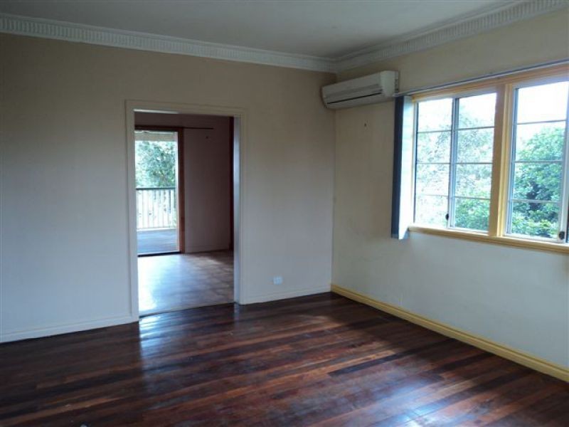 84 Drayton Terrace, Wynnum QLD 4178