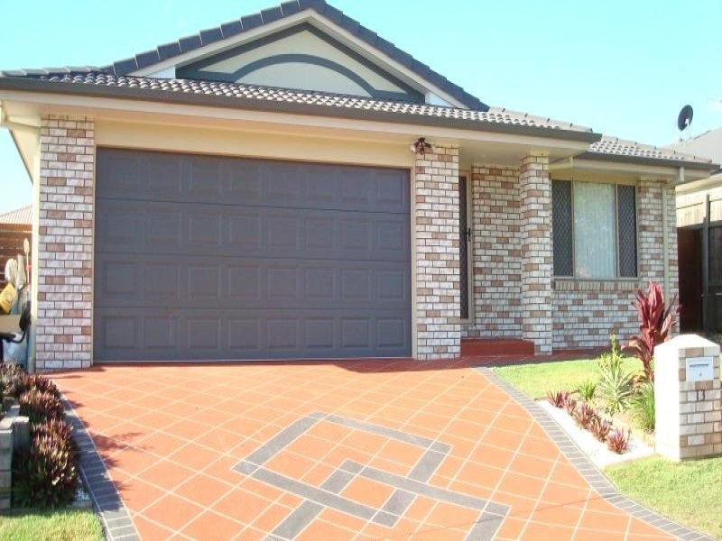 13 Olsen Crescent, Wakerley QLD 4154