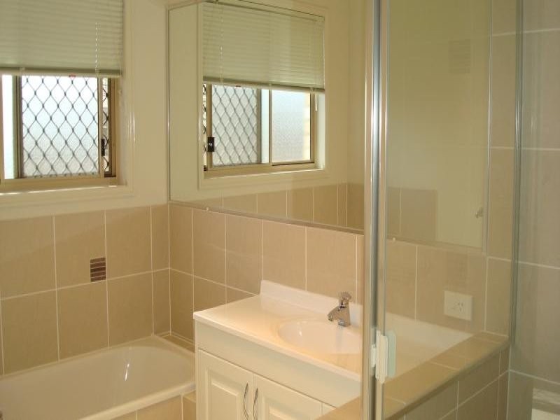 13 Olsen Crescent, Wakerley QLD 4154