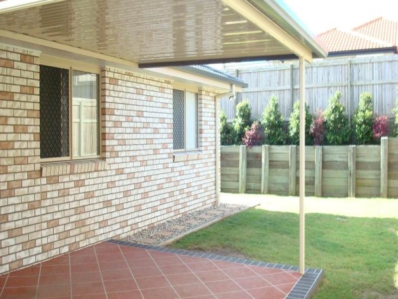 13 Olsen Crescent, Wakerley QLD 4154