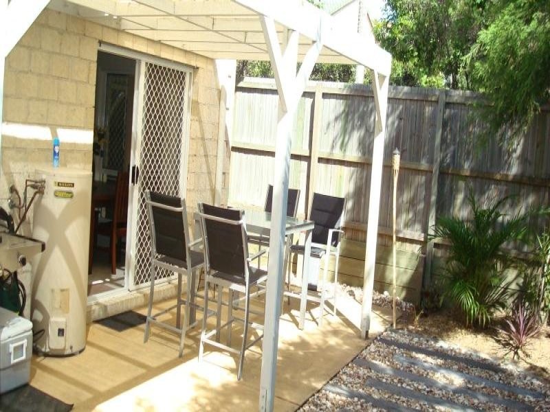 27/519 Tingal Road, Wynnum QLD 4178