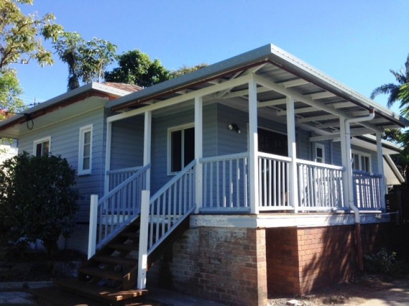 11 Roseneath Parade, Wynnum West QLD 4178