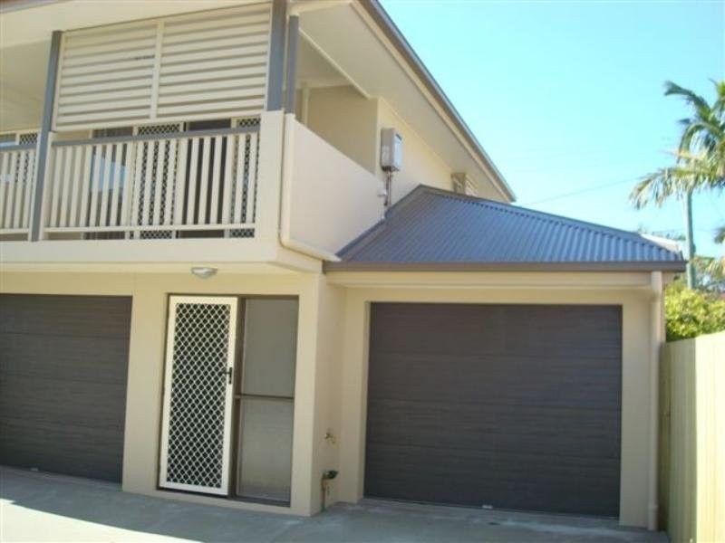2/151 Pine Street, Wynnum QLD 4178