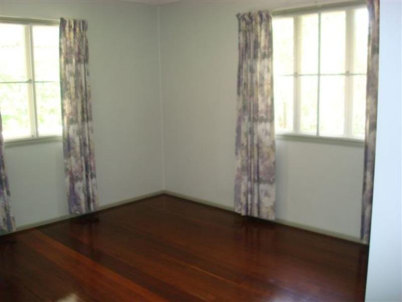 49 Tamaree Avenue, Wynnum QLD 4178