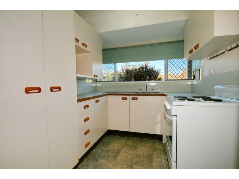 2/26 Ronald Street, Wynnum QLD 4178
