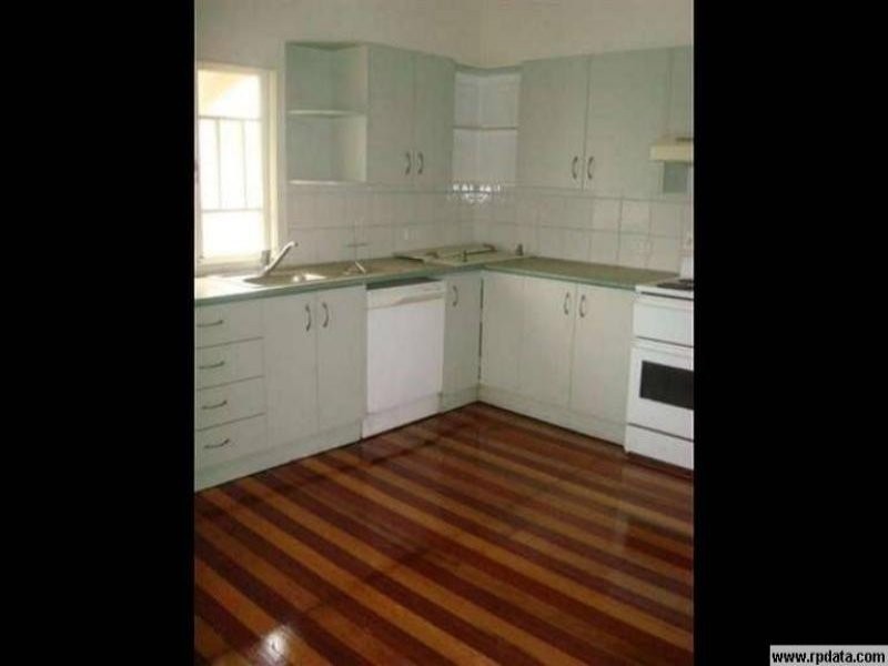 93 Richard Street, Lota QLD 4179