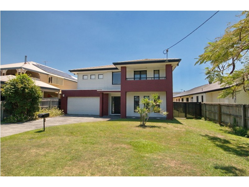 25 Alkoomie Street, Wynnum QLD 4178