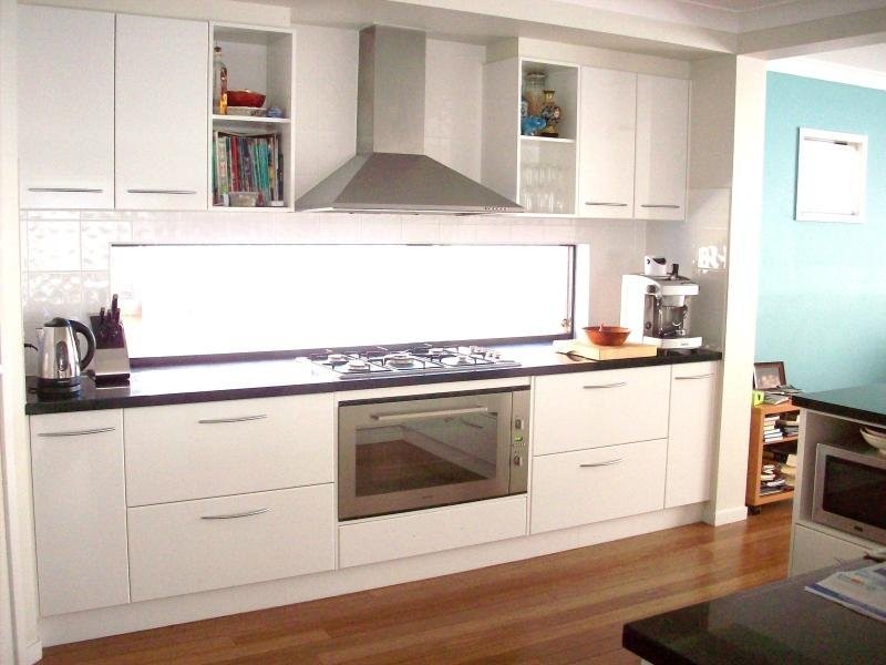 25 Alkoomie Street, Wynnum QLD 4178