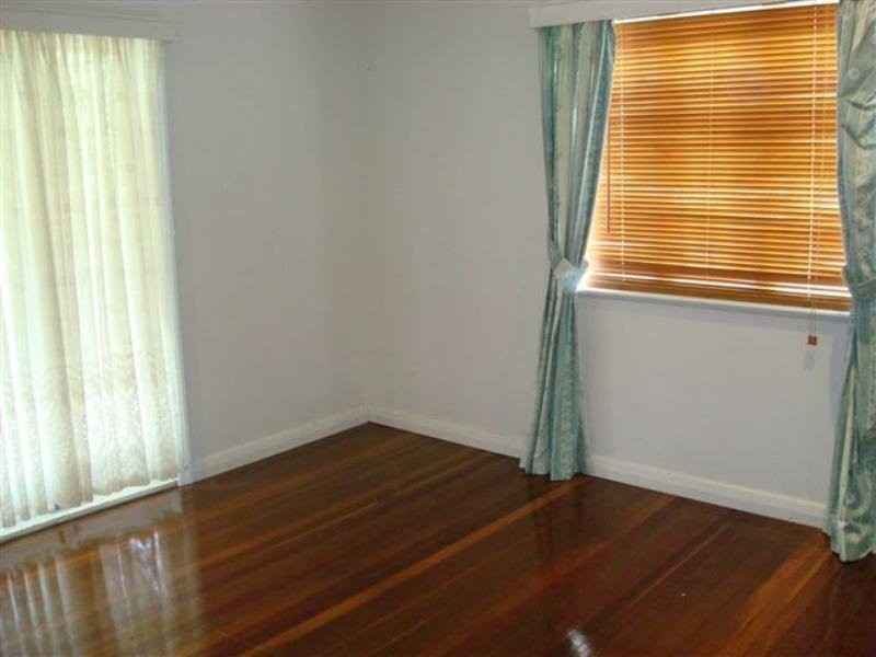 20 Duncan Street, Wynnum West QLD 4178