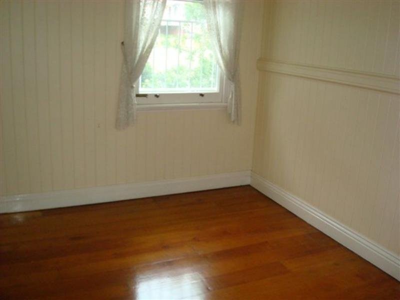 11 Lahey Close, Wynnum QLD 4178