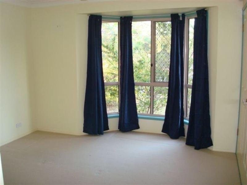 73 Henry Street, Wynnum QLD 4178