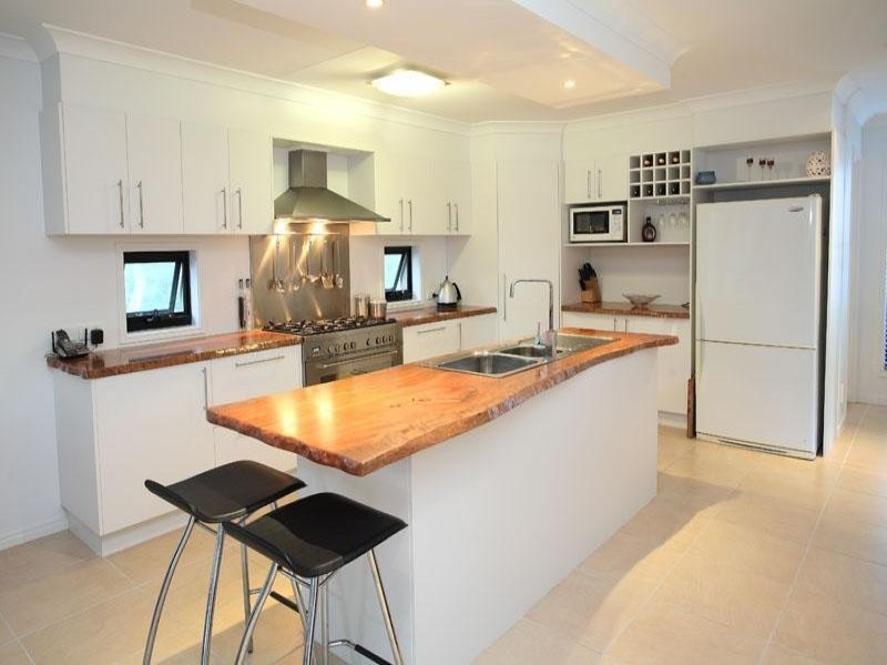 13 Chipping Close, Wakerley QLD 4154
