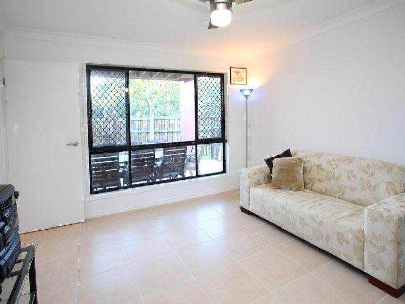 13 Chipping Close, Wakerley QLD 4154