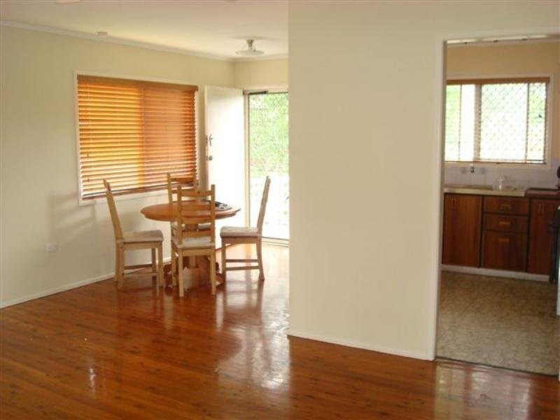 46 Roseberry Parade, Wynnum West QLD 4178