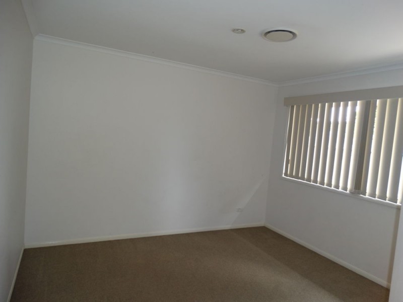 1 Paperbark Place, Wakerley QLD 4154