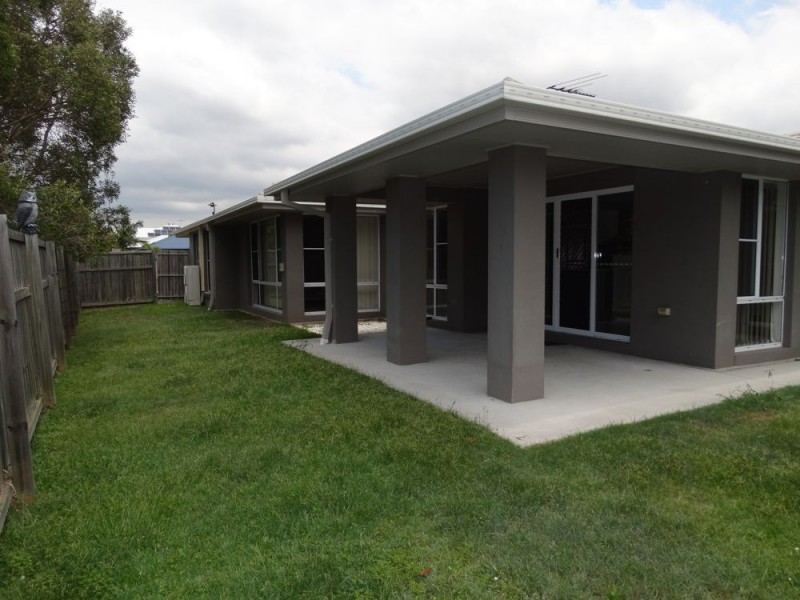 1 Paperbark Place, Wakerley QLD 4154