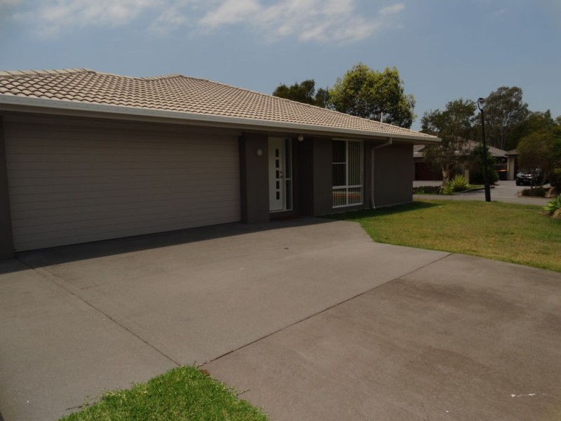1 Paperbark Place, Wakerley QLD 4154