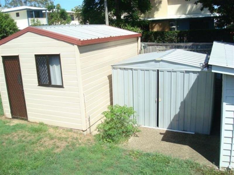 53 Gannon Avenue, Manly QLD 4179