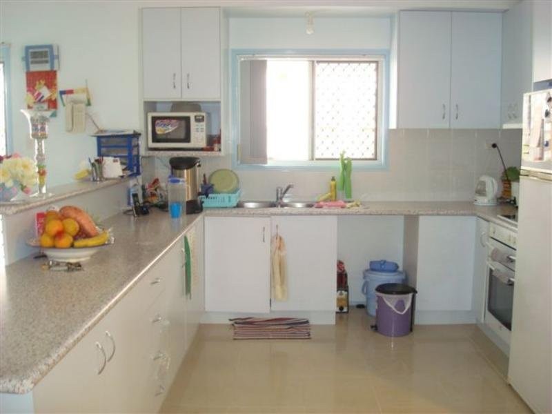 59 Amanda Street, Wynnum West QLD 4178