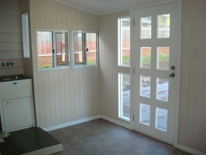 54 Crown Street, Wynnum QLD 4178