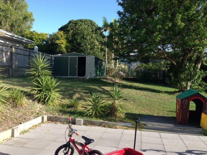 54 Crown Street, Wynnum QLD 4178