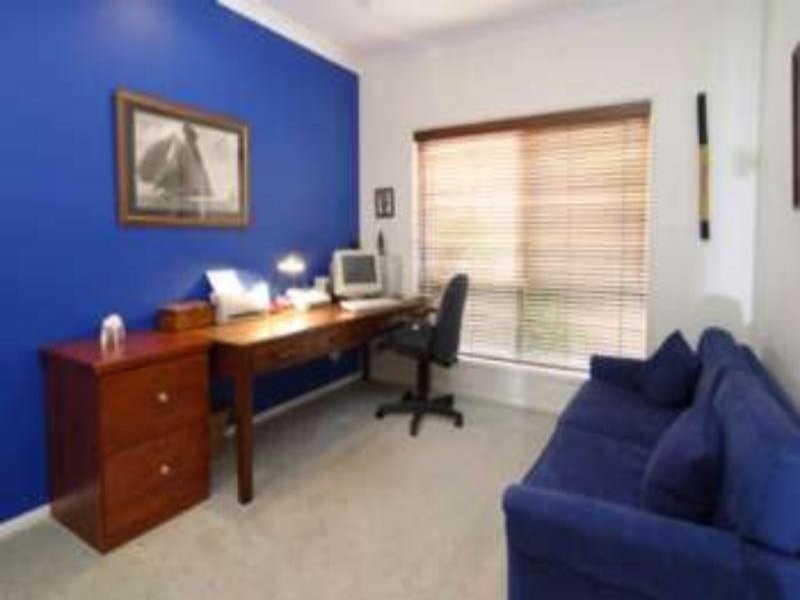 22 Stewart Parade, Manly QLD 4179